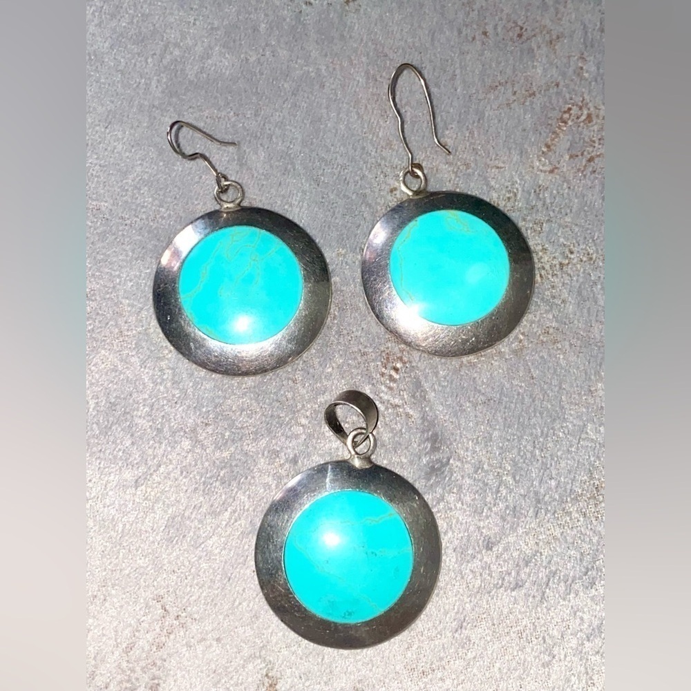 Silver 925  and Turquoise Jewelry Set . Luxury Beauty!